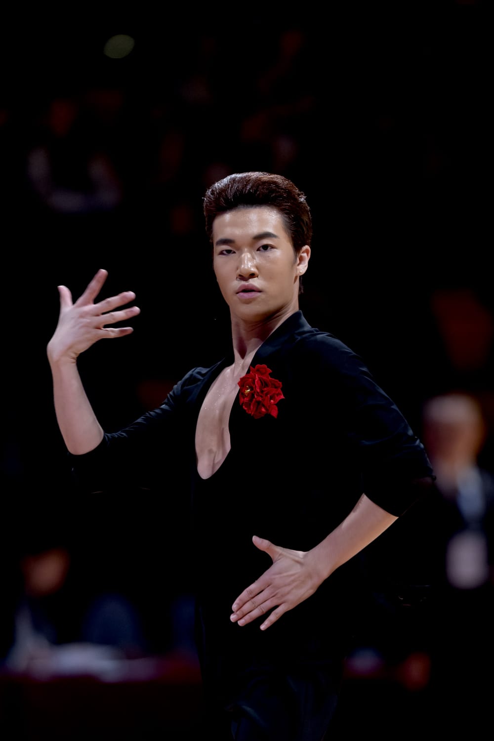 圖片說明(3):第一次來香港比賽的19歲中國選手楊子焱,一人包辦牛仔舞及查查查冠